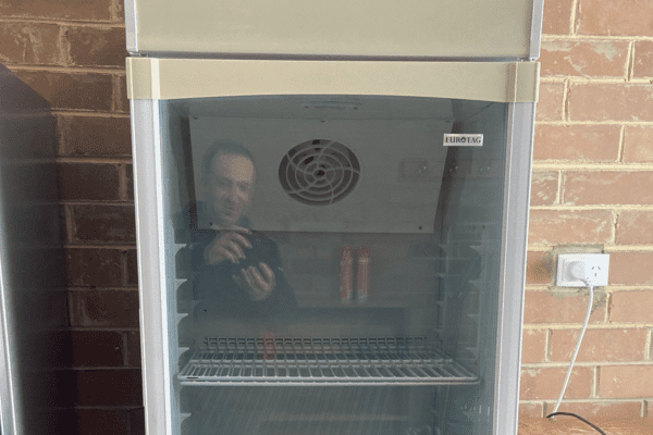 Eurotag glass-door refrigerator Appliance repairs