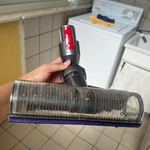 Dyson-Vacuum-Cleaner-Brush